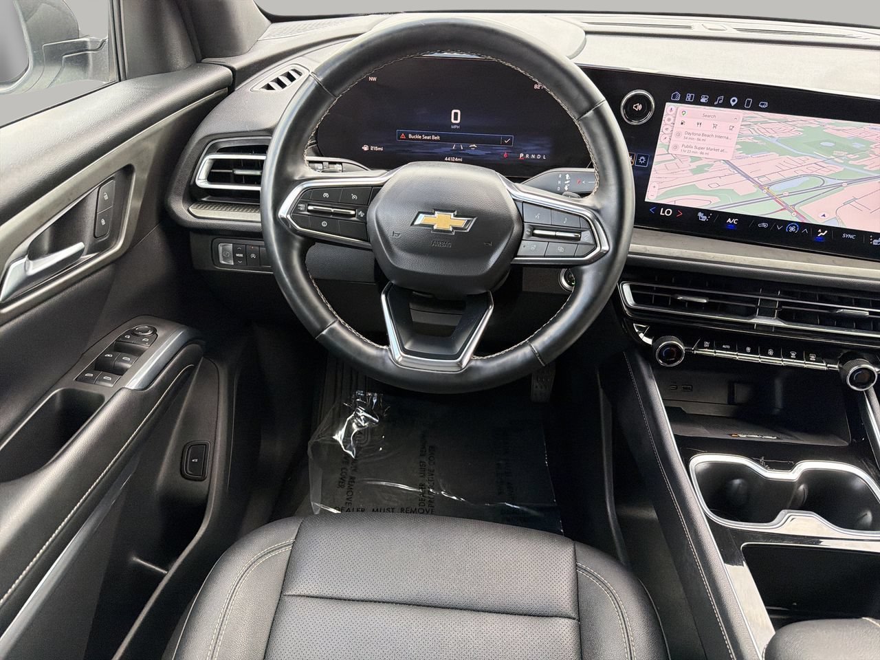Used 2025 Summit White Chevrolet LT image 14
