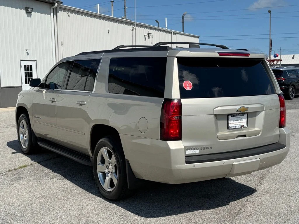 Used 2015 Gold Chevrolet LT image 6