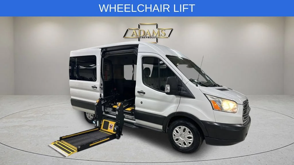 2016 Ford Transit XL - Photo 8