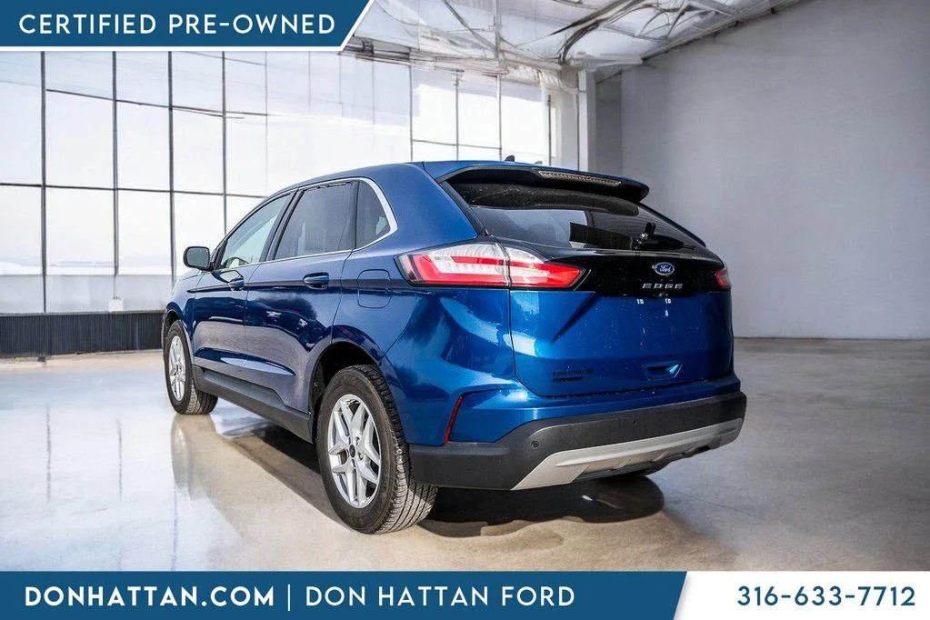 Certified Used 2022 Blue Ford SEL image 28