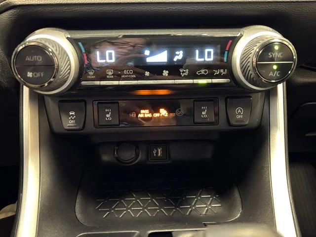 Used 2025 Gray Toyota XLE image 21
