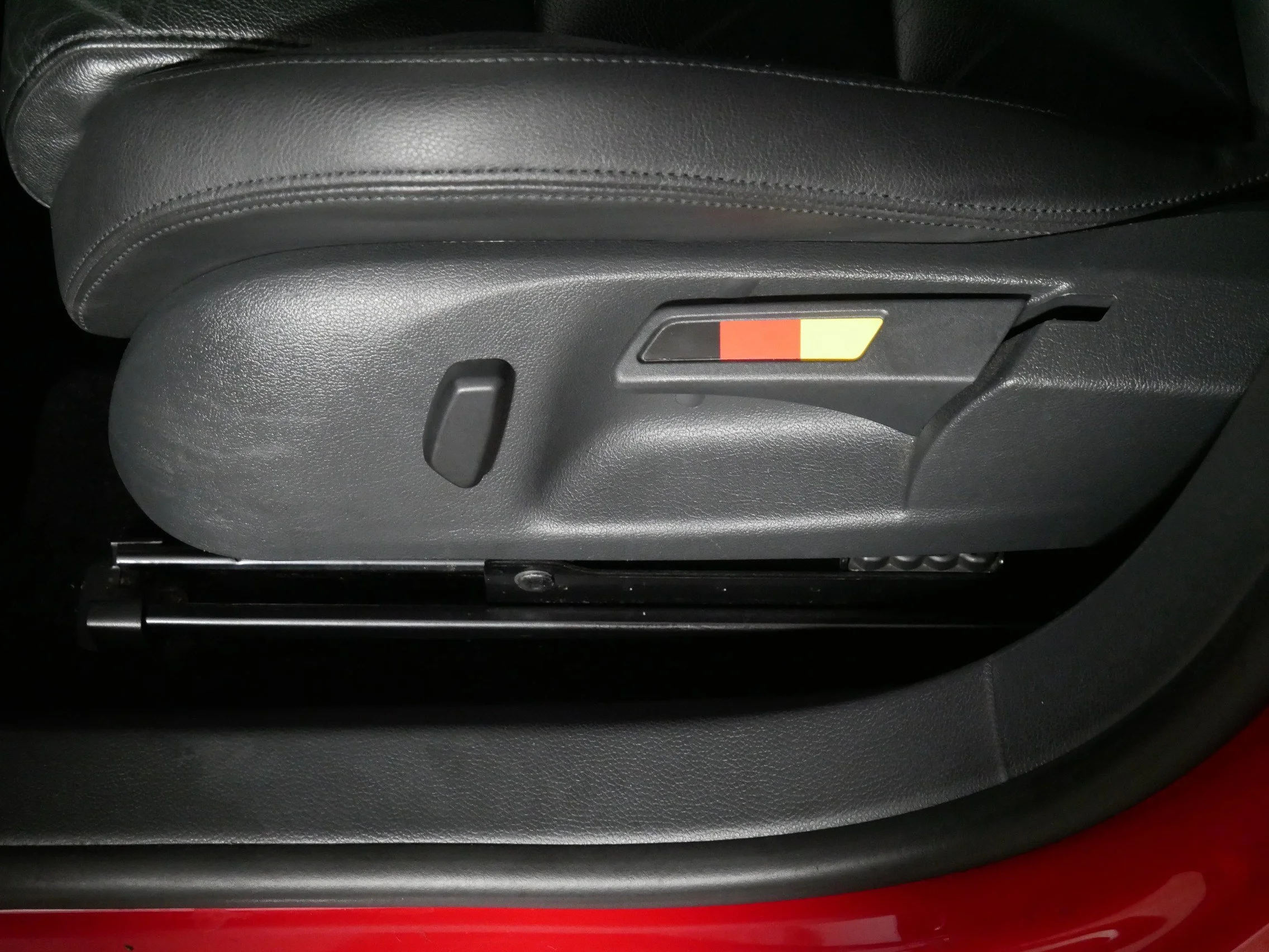 Used 2013 Tornado Red Volkswagen  image 20