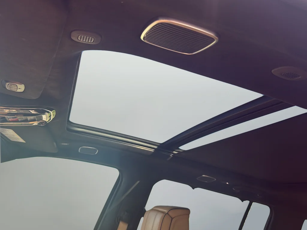 Used 2025 Black Jeep Series III image 18