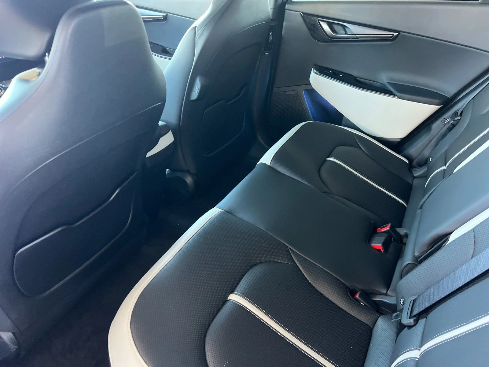 New 2026 White Kia GT-Line image 12