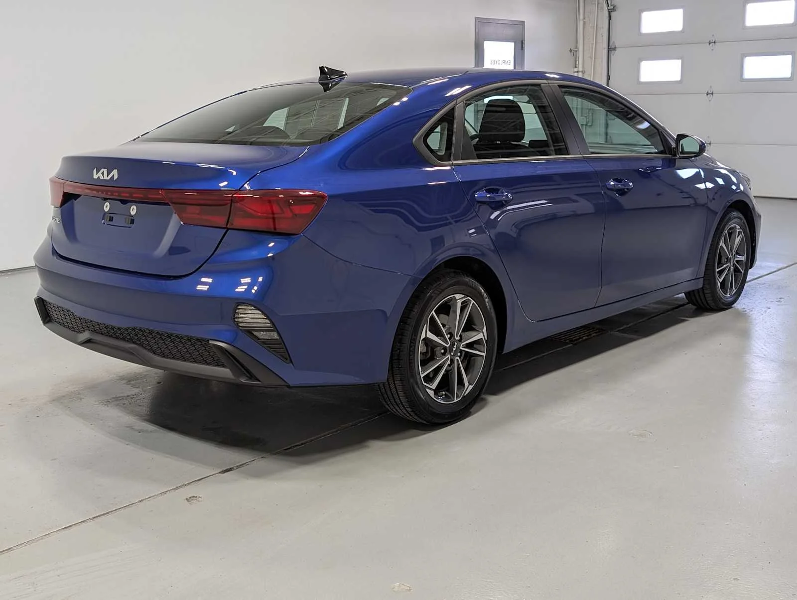 Certified Used 2023 Deep Sea Blue Kia LXS image 8