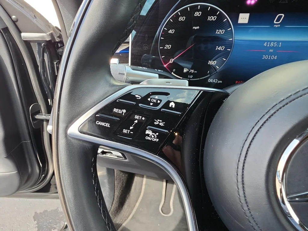Used 2023 Black Mercedes-Benz S 580 image 29