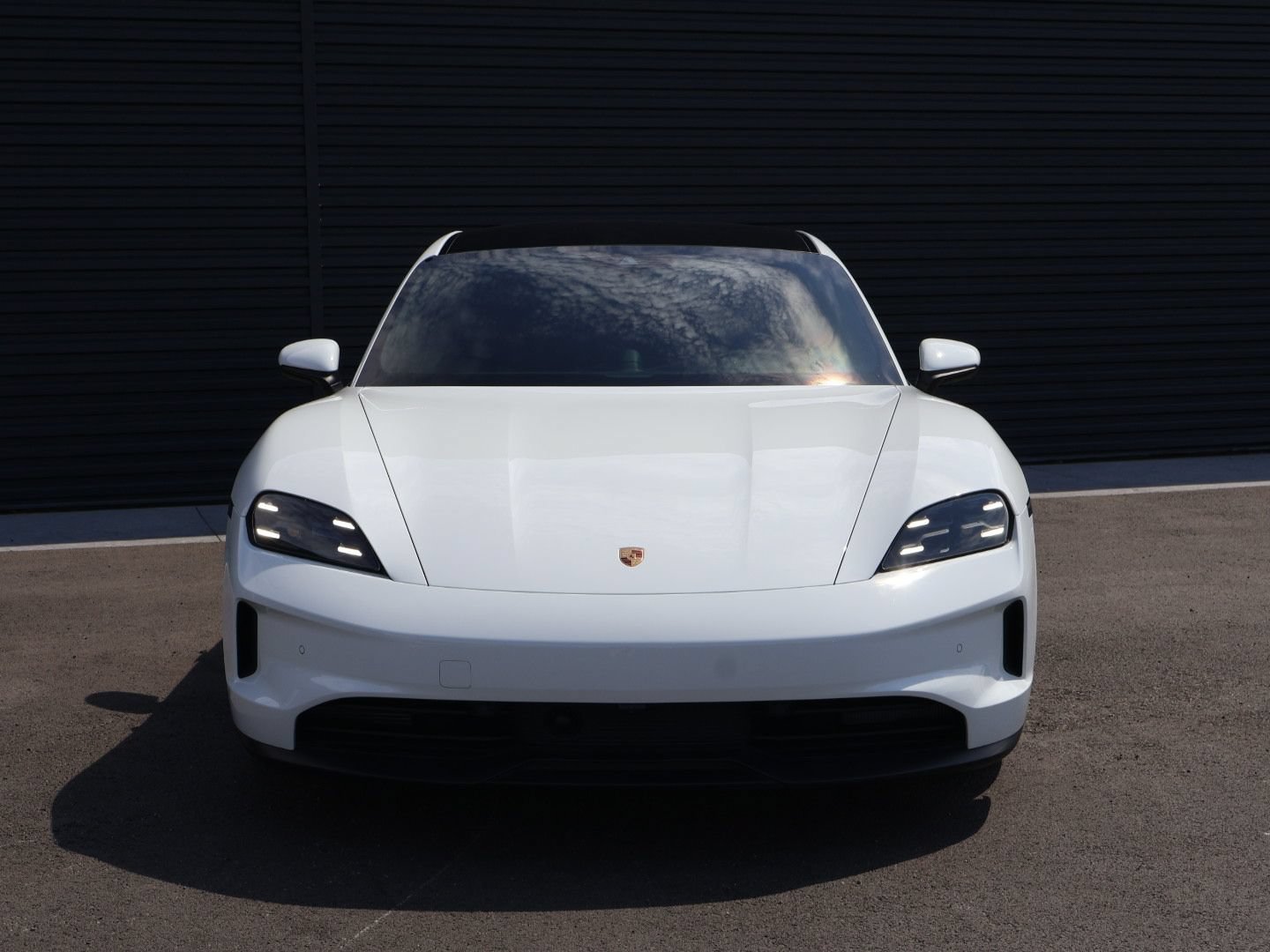 Certified Used 2025 White Porsche  image 6
