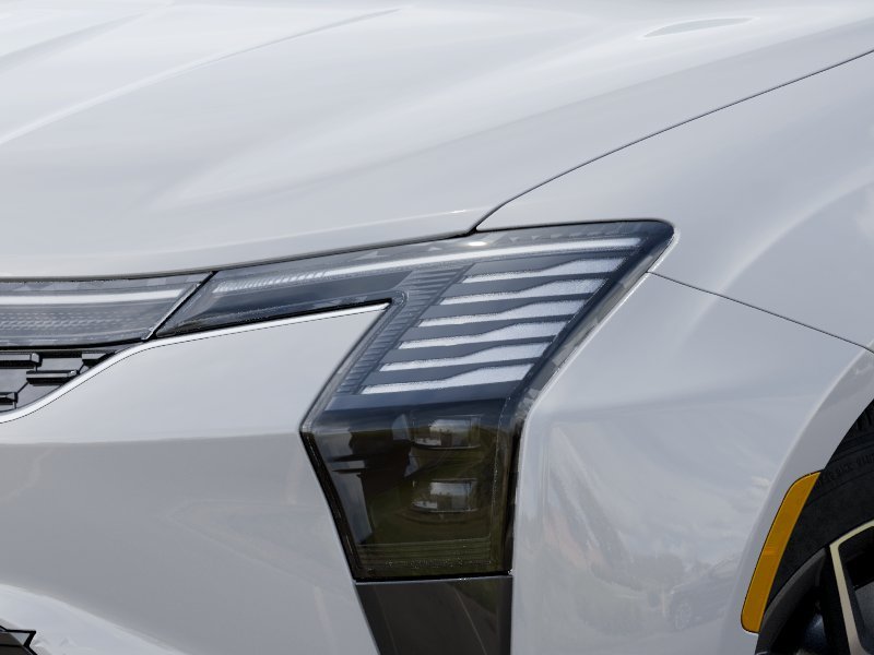 New 2027 Bright White Clear-Coat Exterior Paint Chrysler Limited image 6