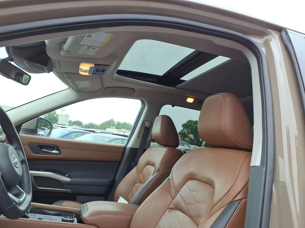 Used 2023 Baja Storm Nissan Platinum image 19