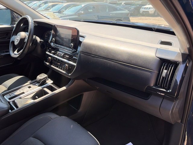 Used 2025 Blue Nissan SV image 11