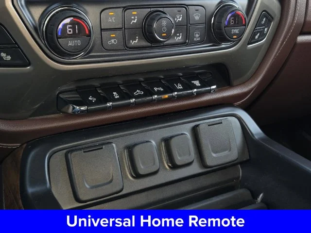 Used 2019 Iridescent Pearl Tricoat Chevrolet High Country image 21