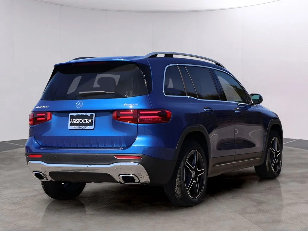 New 2026 Starling Blue Metallic Mercedes-Benz GLB 250 image 7