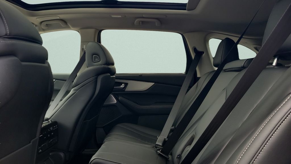 New 2026 Platinum White Pearl Acura Technology Package image 10