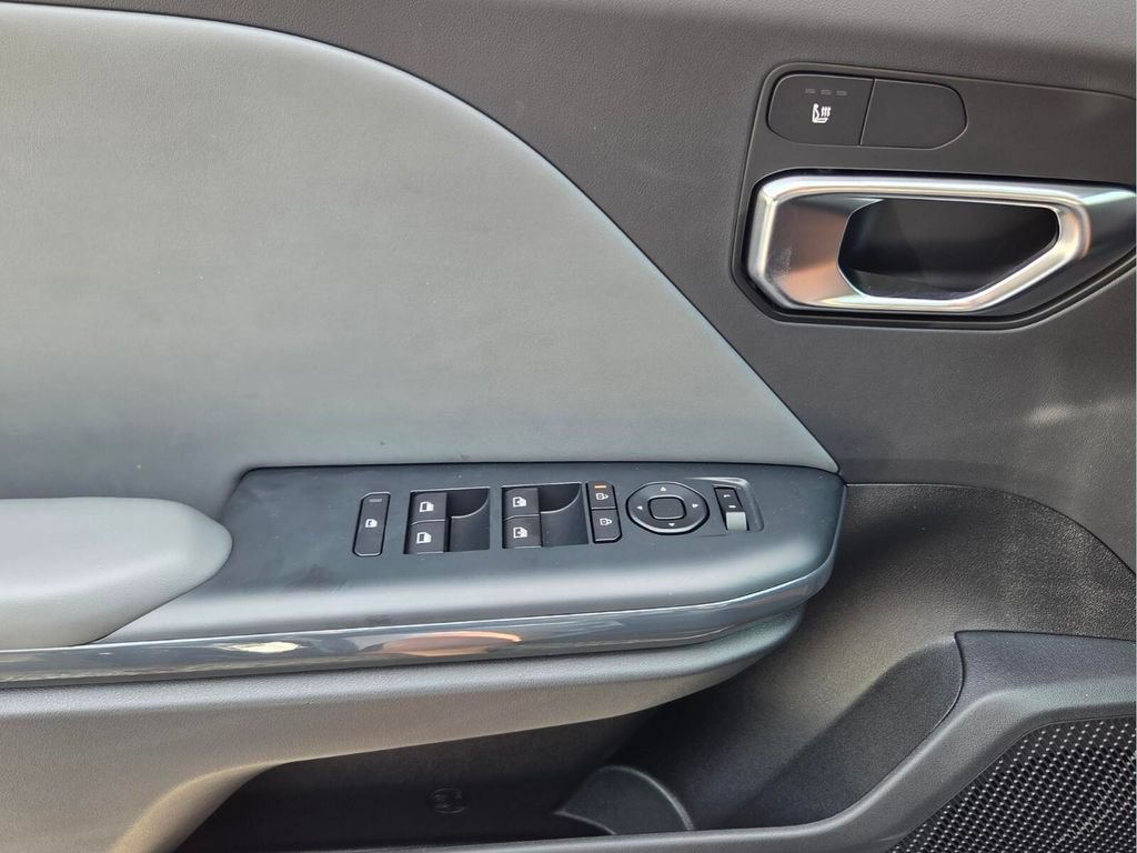 New 2026 Interstellar Gray Kia EX image 30