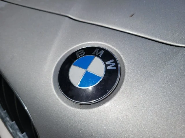 2011 BMW Z4 sDrive30i - Photo 8