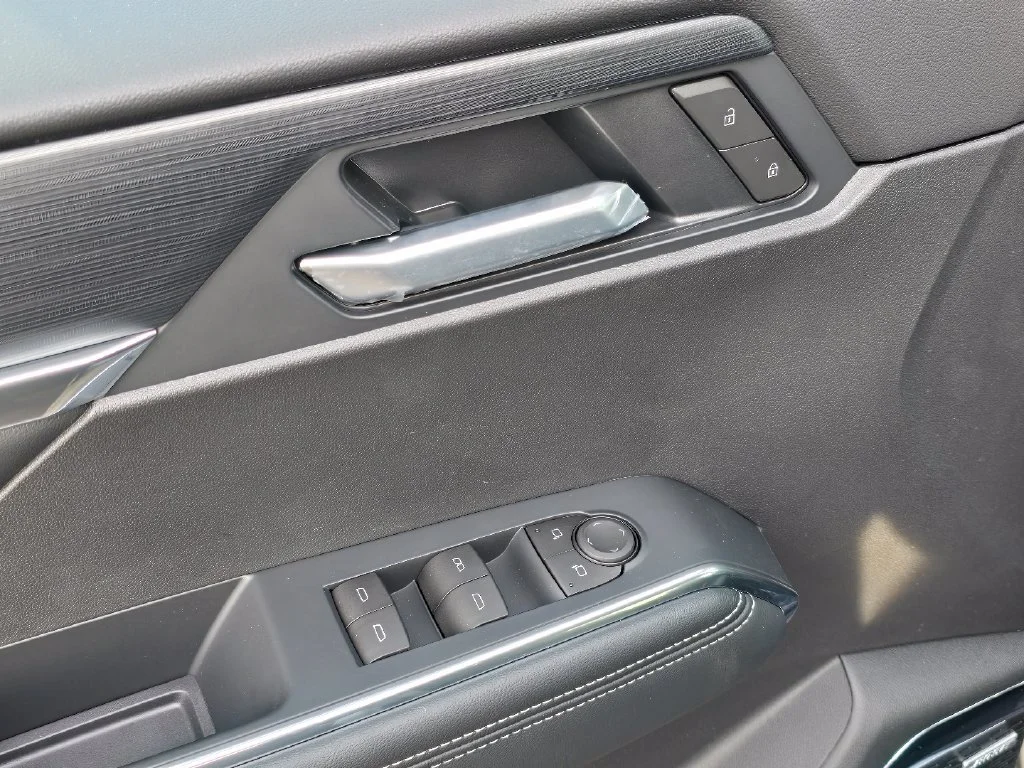 2026 GMC Acadia Elevation - Photo 13