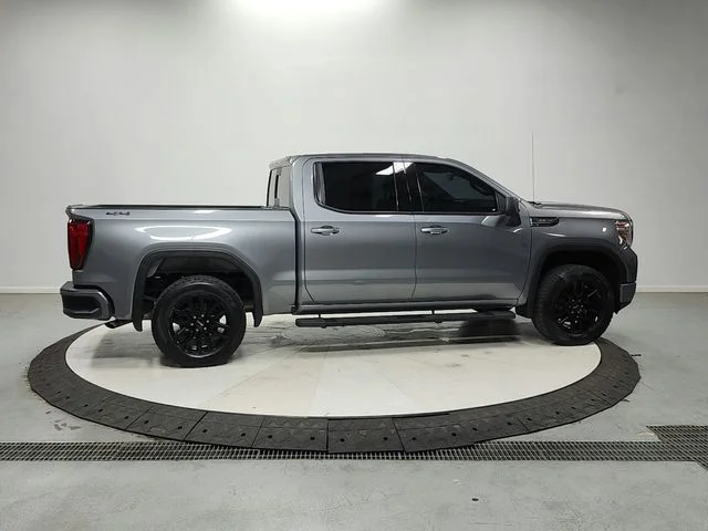 Used 2020 Gray GMC Elevation image 9