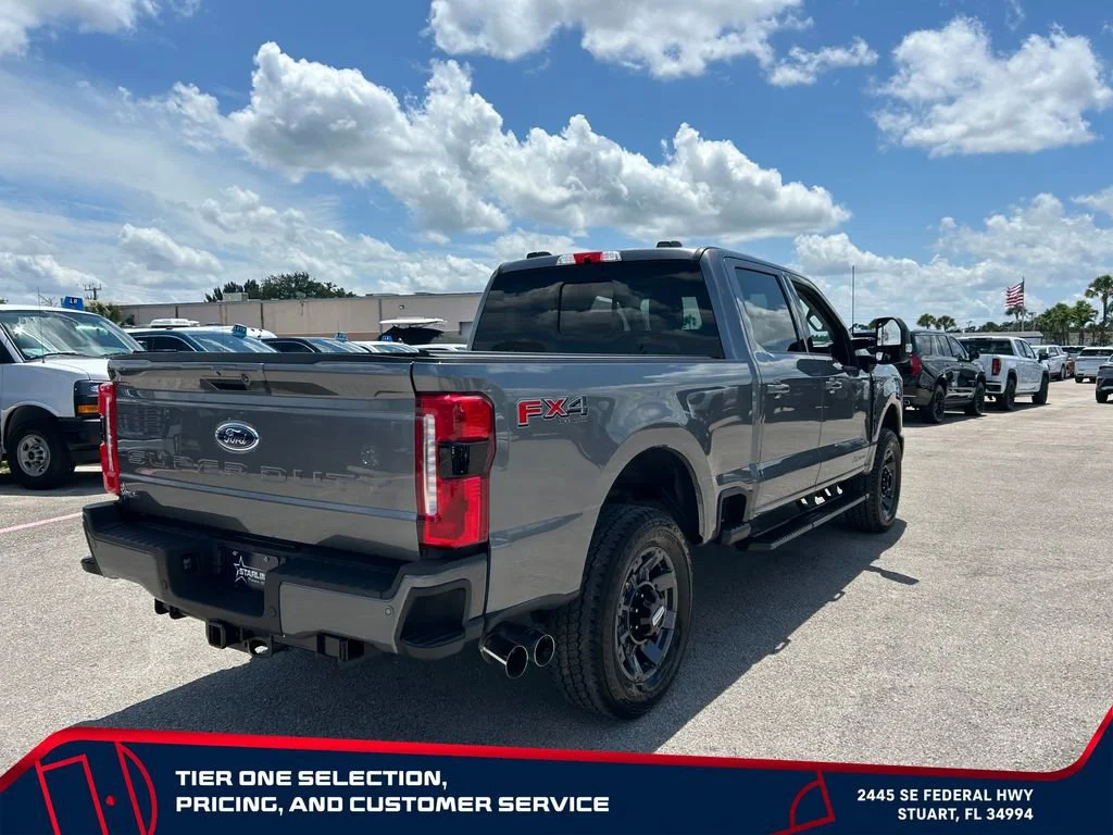 Used 2024 Gray Ford LARIAT image 5