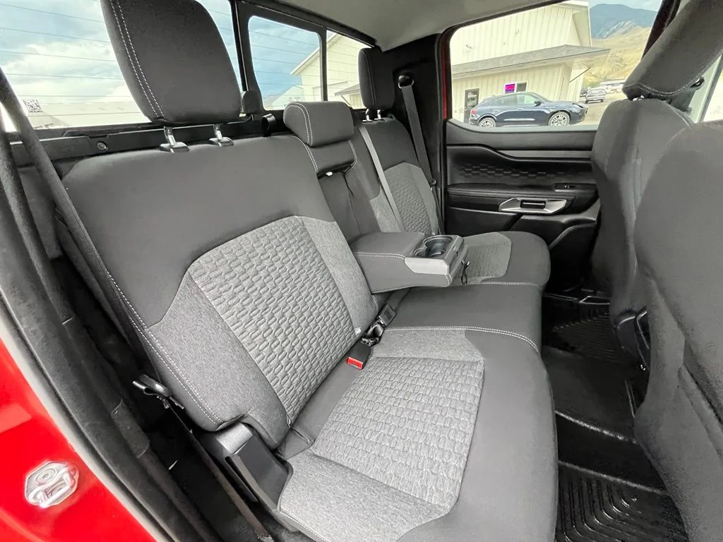 Used 2024 Red Ford XLT image 18
