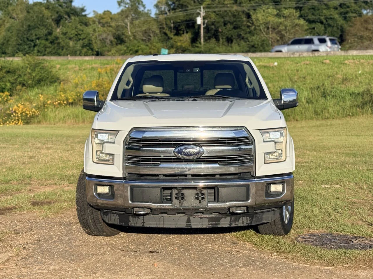 Used 2016 White Ford Lariat 4x4 4dr SuperCrew 5.5 ft. SB image 8