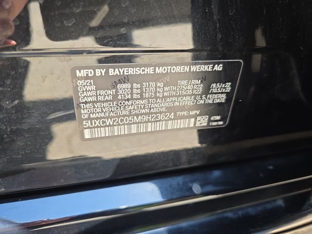 Used 2021 Black BMW xDrive40i image 39