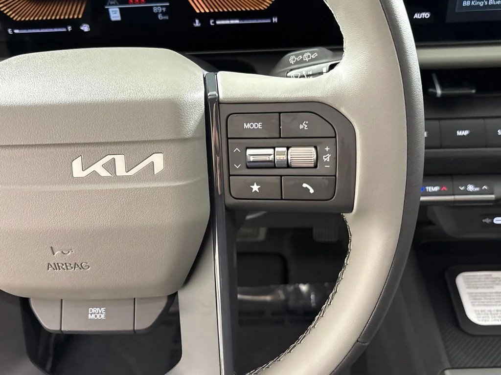 New 2027 Frost Blue Kia EX image 31