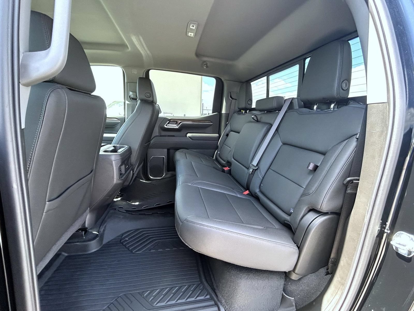 2026 Chevrolet Silverado 1500 LT - Photo 21