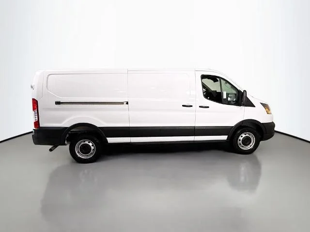 New 2026 Oxford White Ford Cargo Van image 36