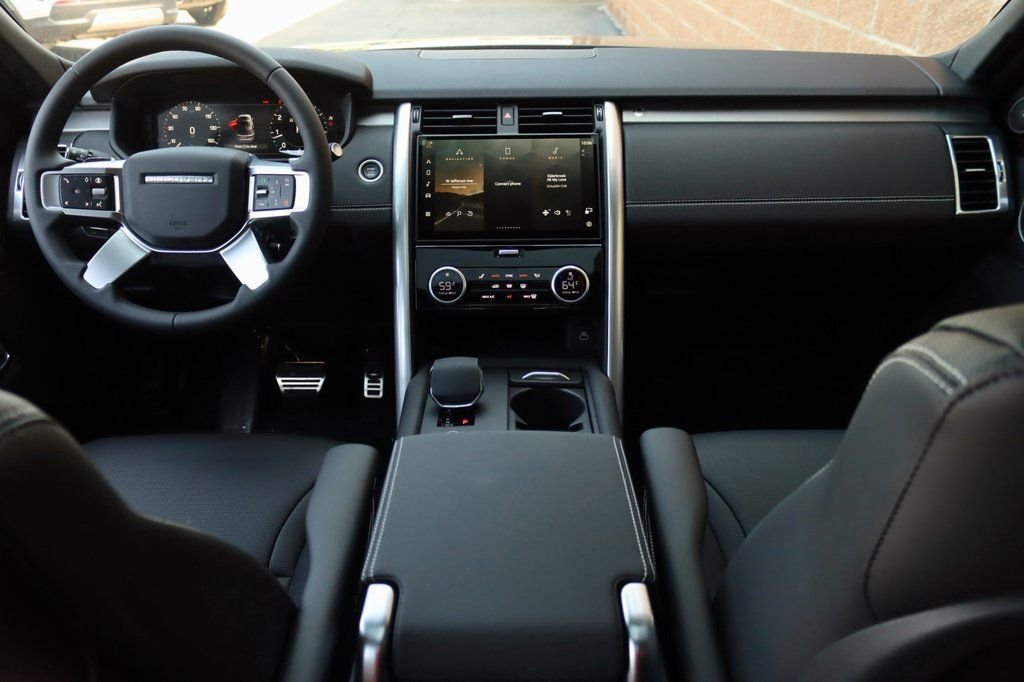 Certified Used 2024 Black Land Rover Dynamic SE image 9