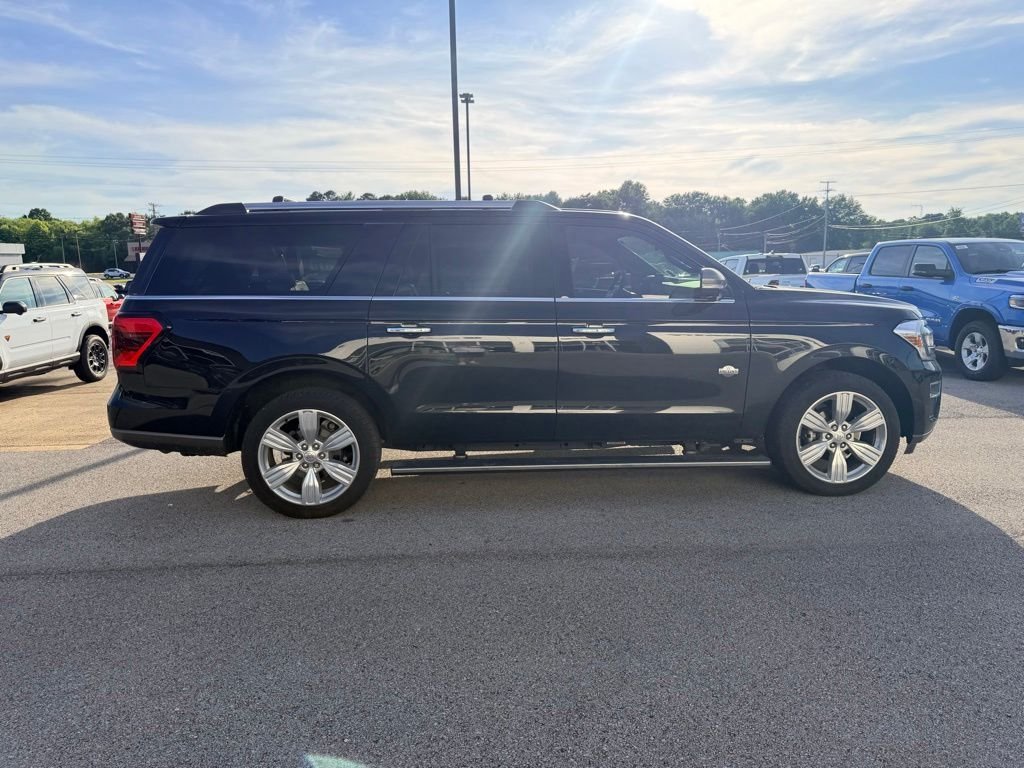 2024 Ford Expedition King Ranch MAX's photo
