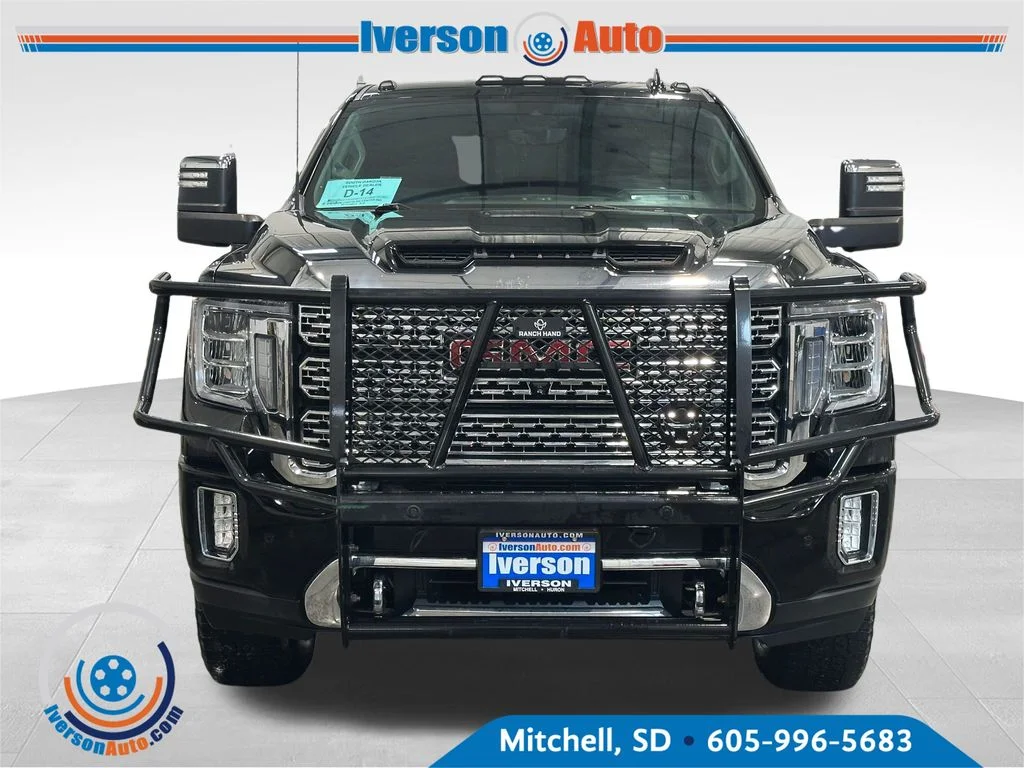 Used 2020 Black GMC Denali image 3