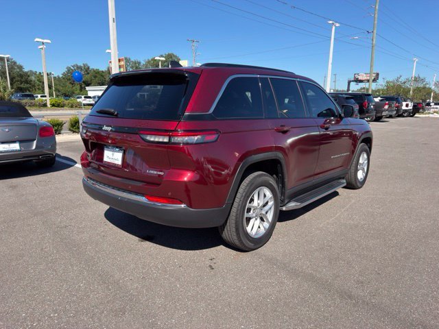 Used 2025 Velvet Red Pearlcoat Jeep Laredo X image 4