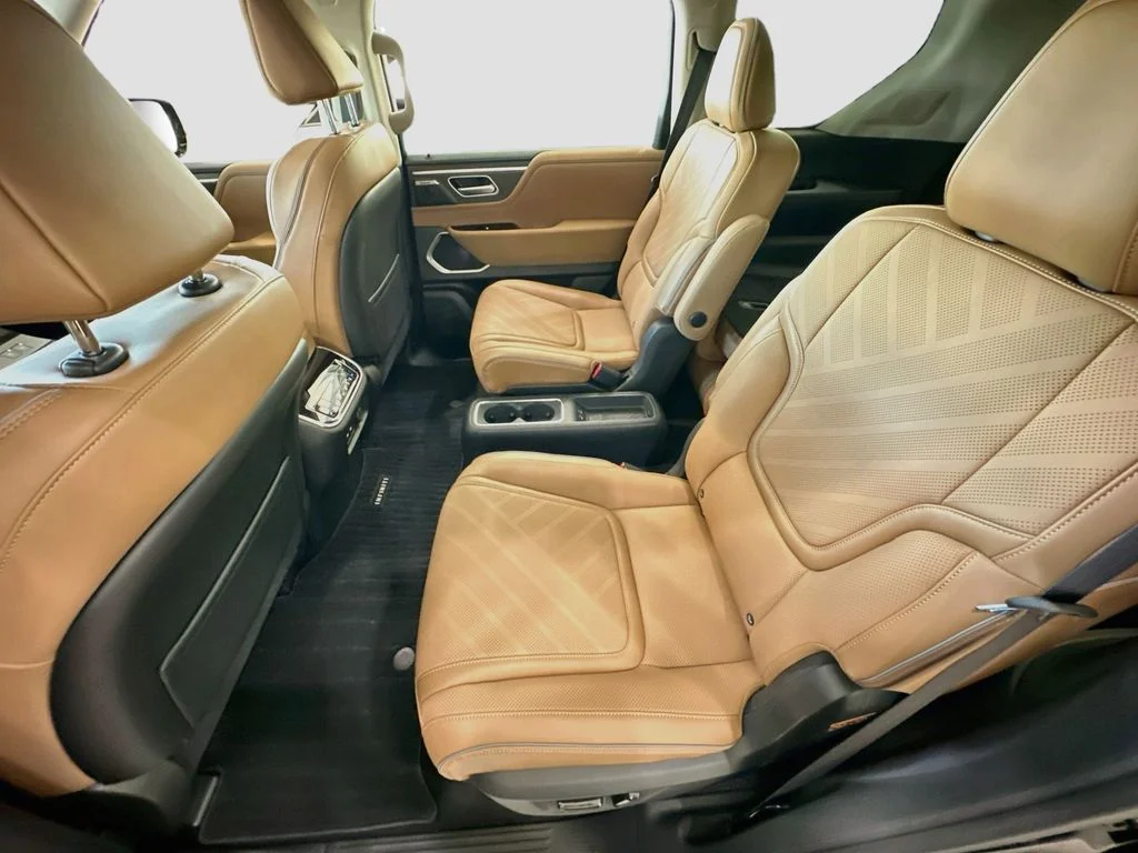 New 2027 BLACK OBSIDIAN INFINITI LUXE image 25