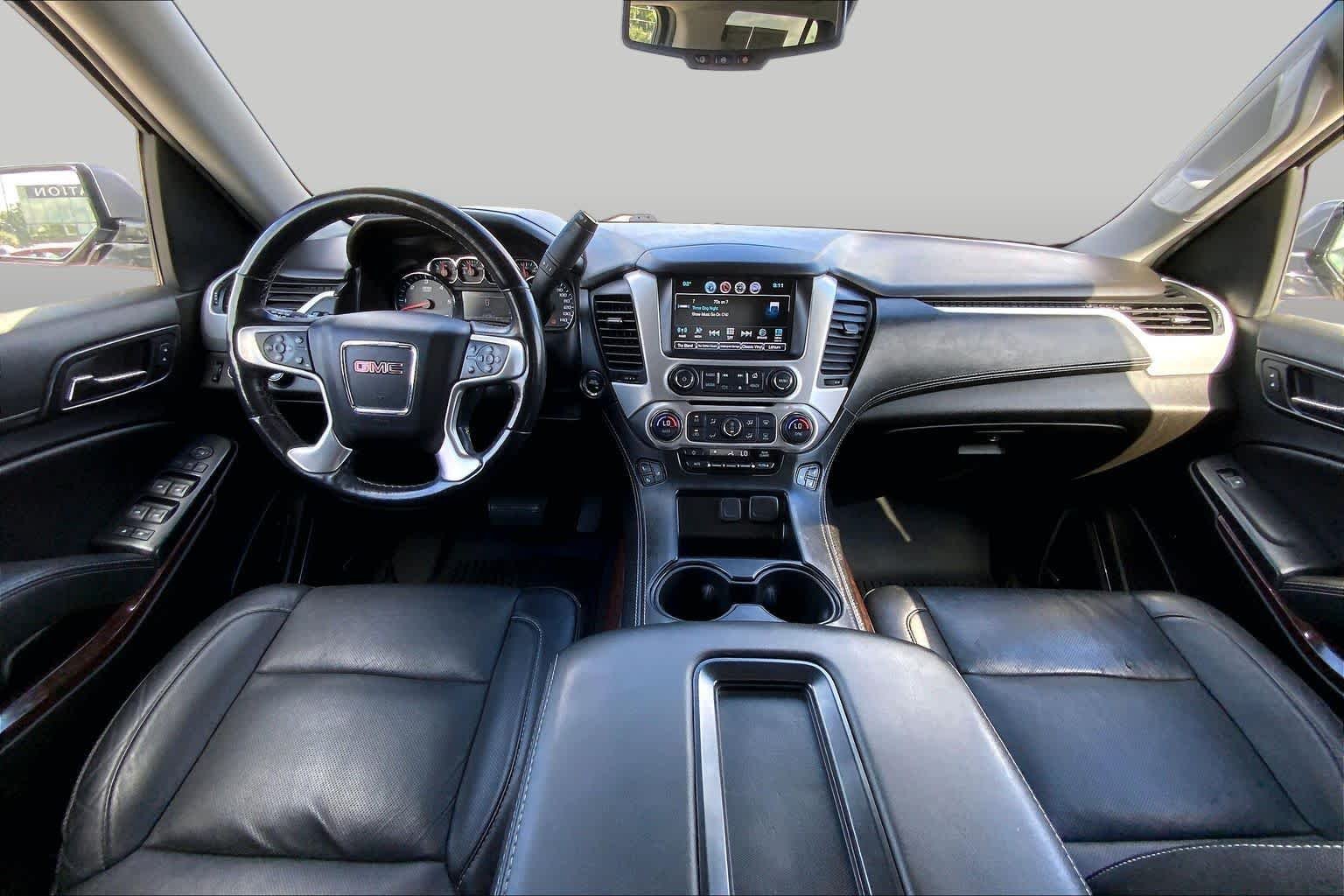 Used 2019 Satin Steel Metallic GMC SLT image 16