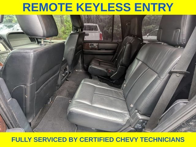 Used 2015 Black Lincoln Base image 15