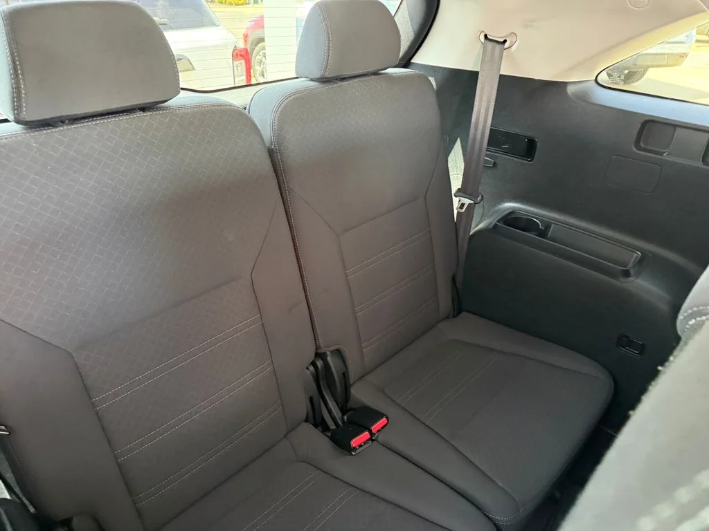 Used 2020 Black Kia LX image 19