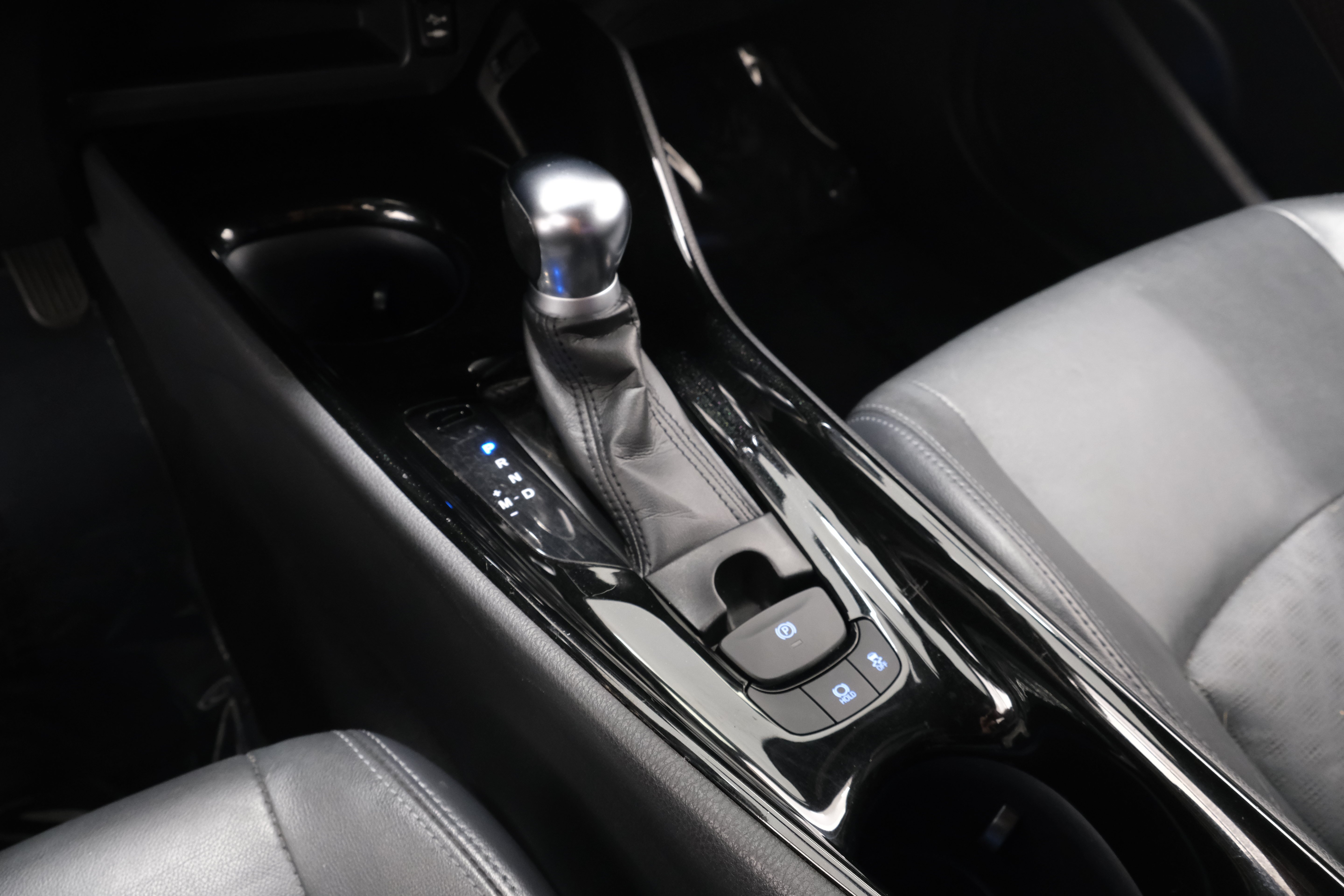 Certified Used 2019 Blue Flame Toyota Limited image 22