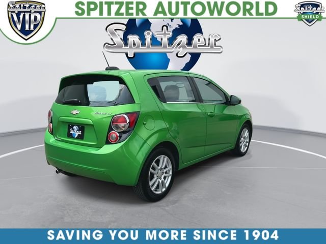 Used 2016 Green Chevrolet LT image 9