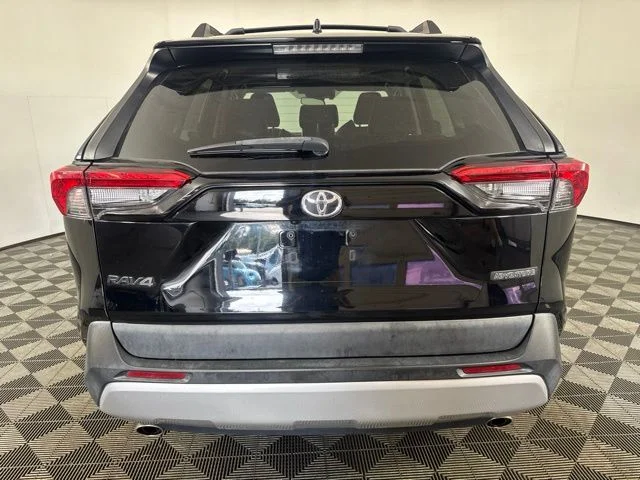 Used 2020 Midnight Black Metallic Toyota Adventure image 22