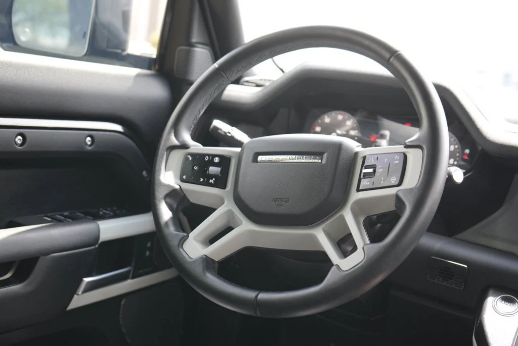 2024 Land Rover Defender S