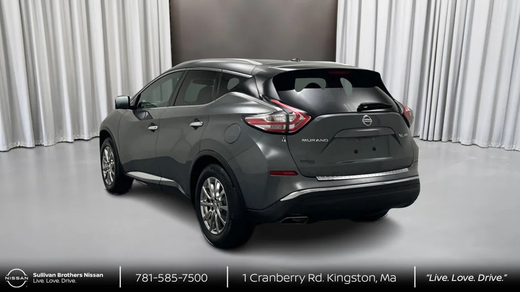 Used 2016 Gray Nissan SL image 7