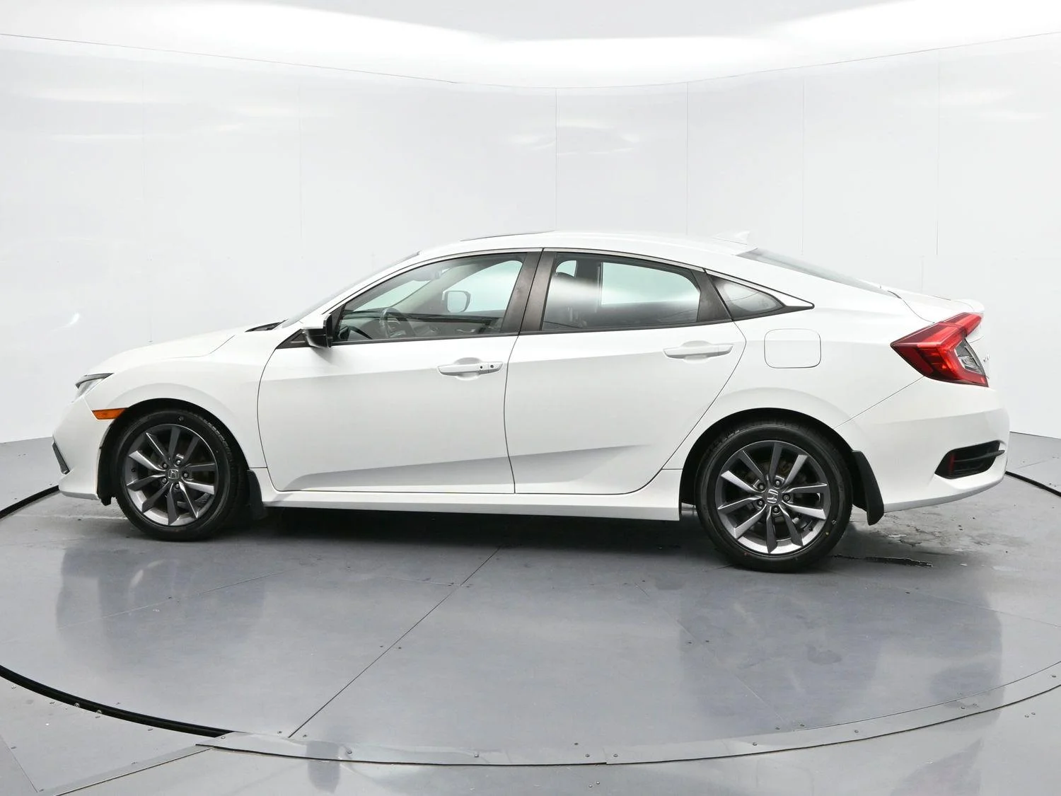 Used 2020 White Honda EX-L image 4