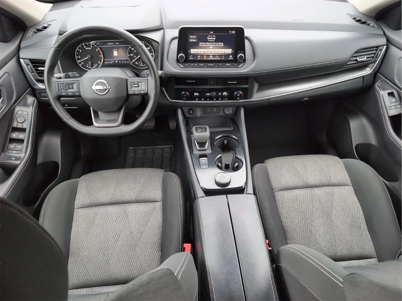 Used 2025 Deep Ocean Blue Pearl Nissan SV image 31