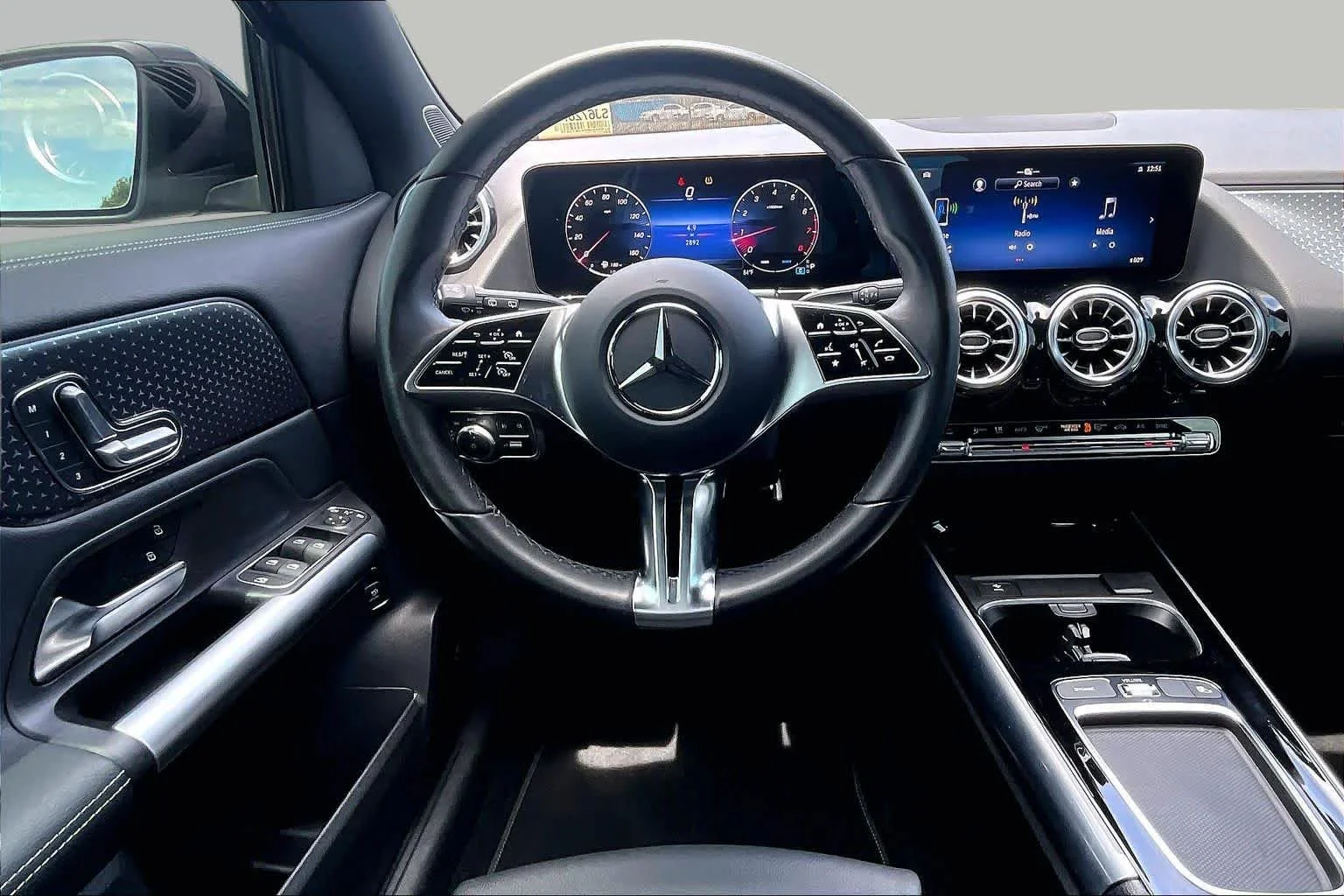 Used 2025 Night Black Mercedes-Benz GLA 250 image 14