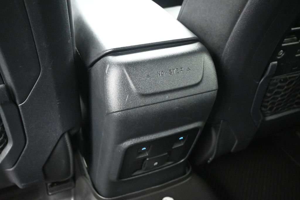 Used 2023 Silver Ford Black Diamond image 17