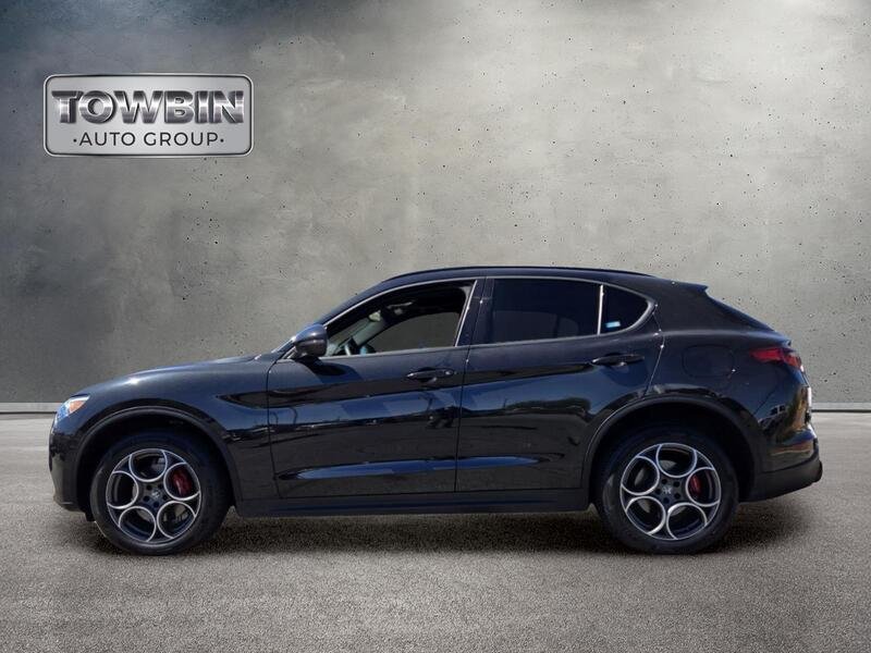 Used 2023 Black Metallic Alfa Romeo SPRINT AWD image 7