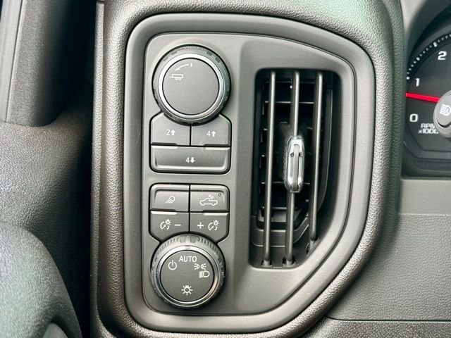 2026 Chevrolet Silverado 2500 HD Custom - Photo 30