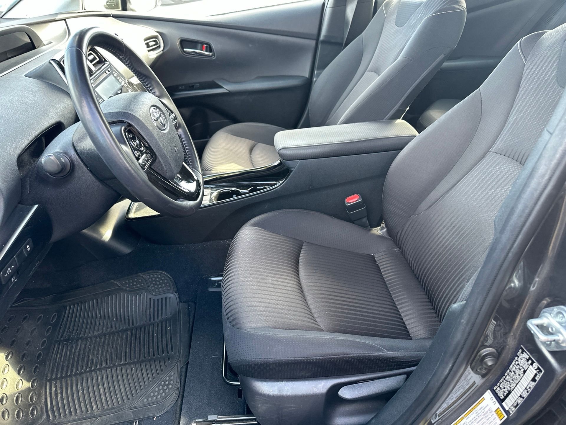 Used 2022 Gray Toyota LE image 7