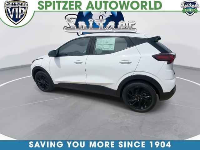 New 2027 Summit White Chevrolet RS image 9