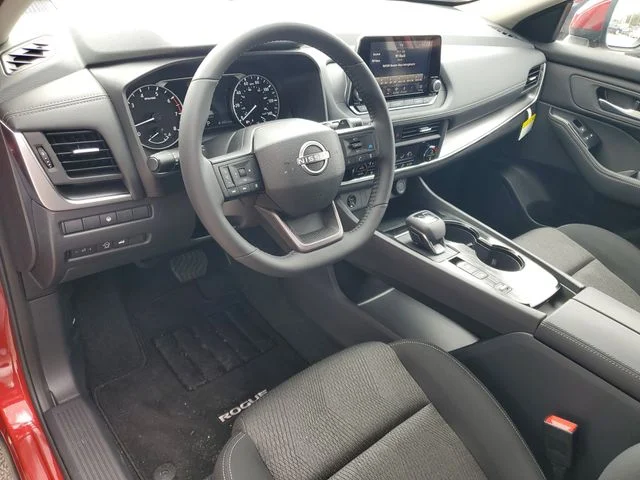 2026 Nissan Rogue SV - Photo 13